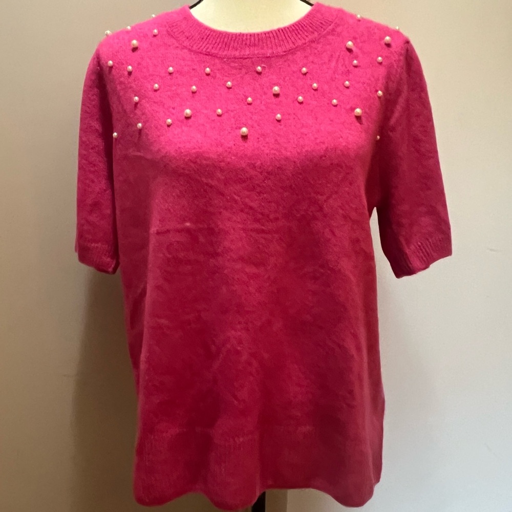 CeCe Hot Pink with Sewn On Pearl Detail Short Sleeved Sweater - Size Large